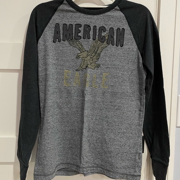 American Eagle Long Sleeve